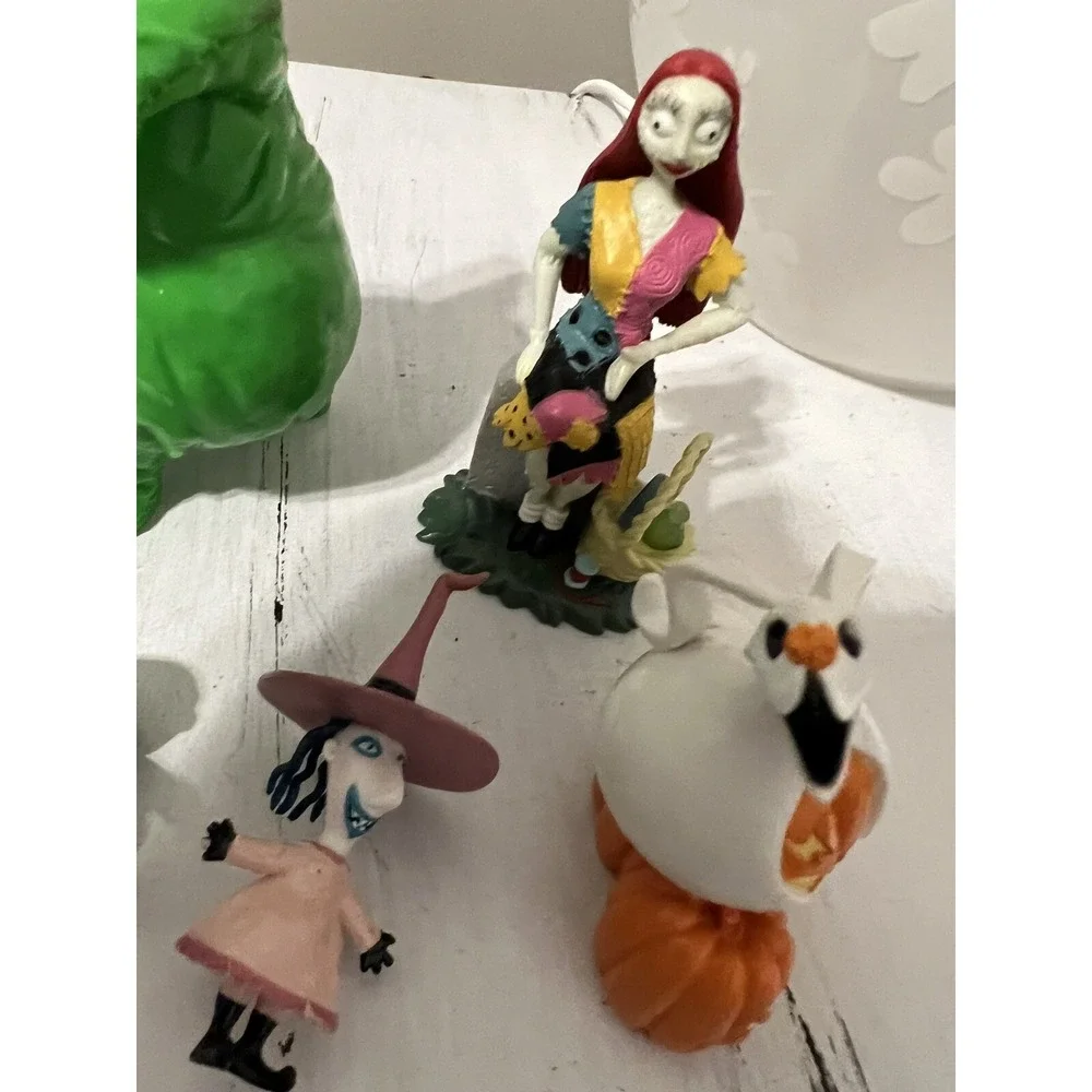 5 Disney Nightmare Before Christmas Oogie-Sally Toy PVC Figures Cake Toppers Lot